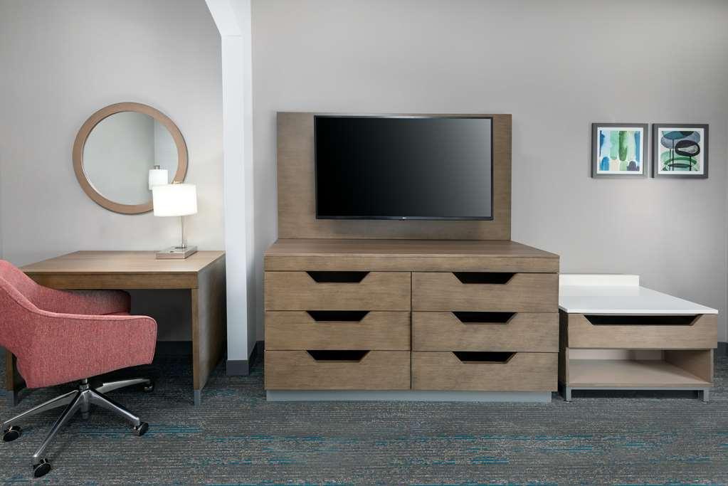 Hampton Inn Boston Bedford Burlington Билерика Стая снимка