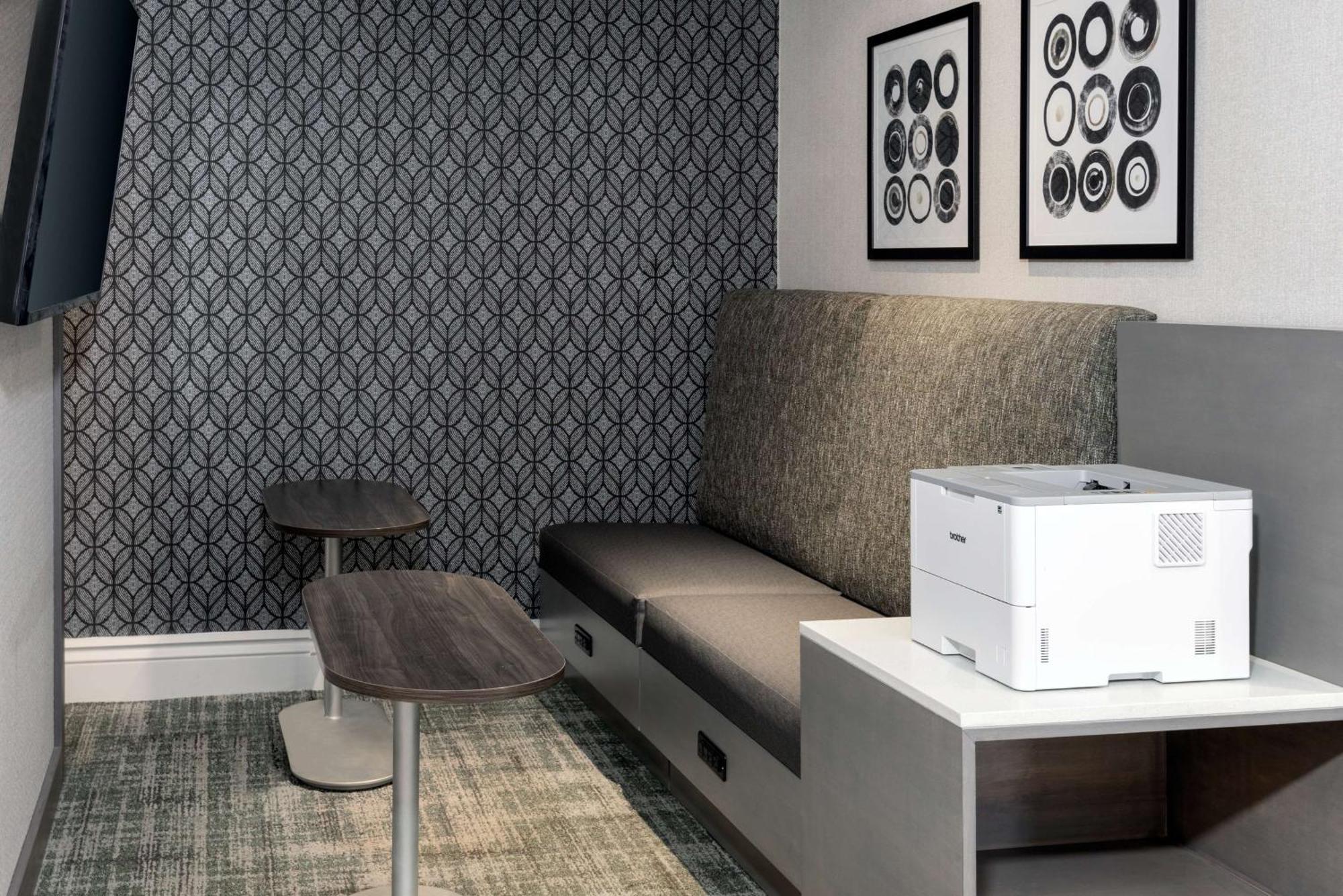 Hampton Inn Boston Bedford Burlington Билерика Екстериор снимка