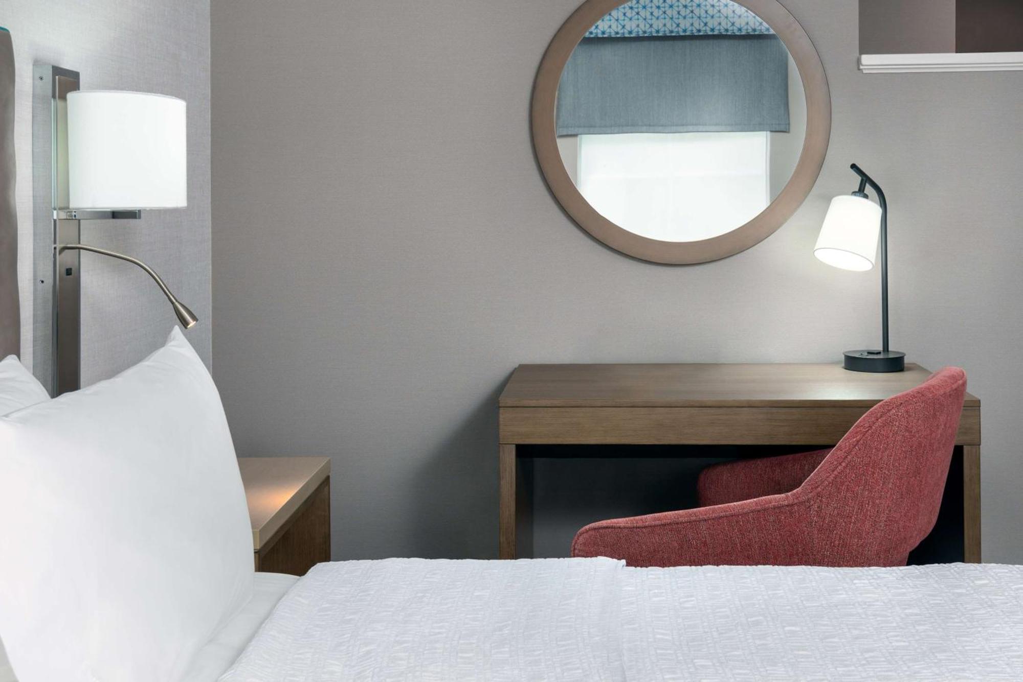 Hampton Inn Boston Bedford Burlington Билерика Екстериор снимка