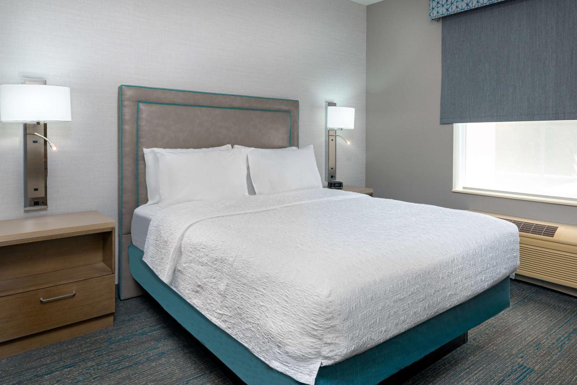 Hampton Inn Boston Bedford Burlington Билерика Екстериор снимка